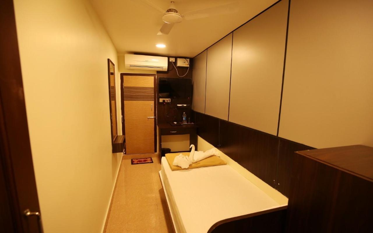Hotel Marina Manor Port Blair Exterior photo